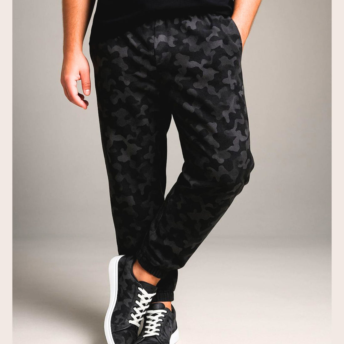 Premium Camouflage Dri-fit joggers for a festive travel packing guide