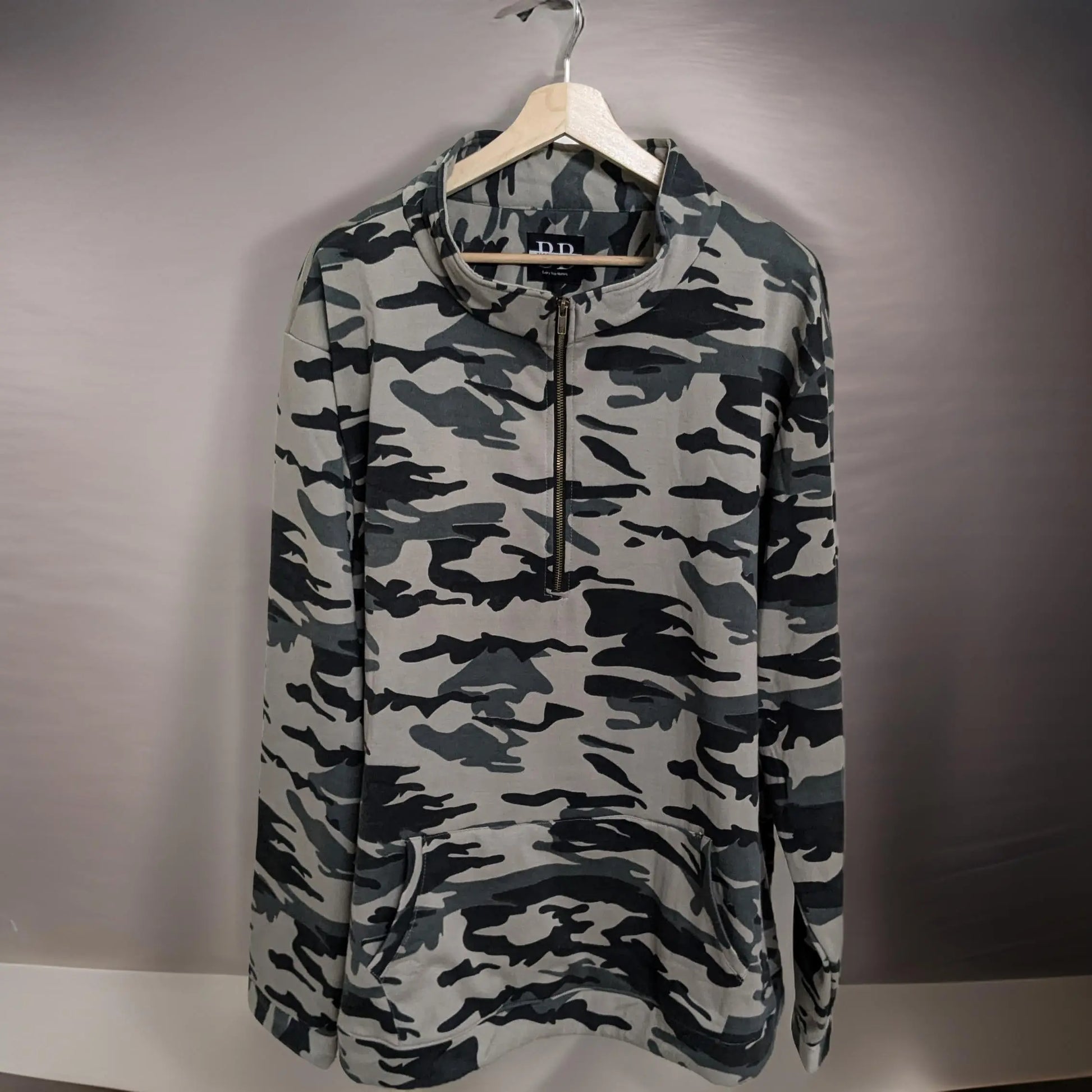 Winter Camouflage Quater Zip Fleece Sweatshirt 